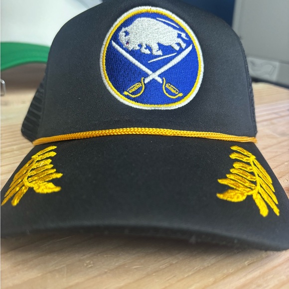 Black and Yellow Baseball Cap with Curved Brim and Decorative Elements - Picture 3 of 7